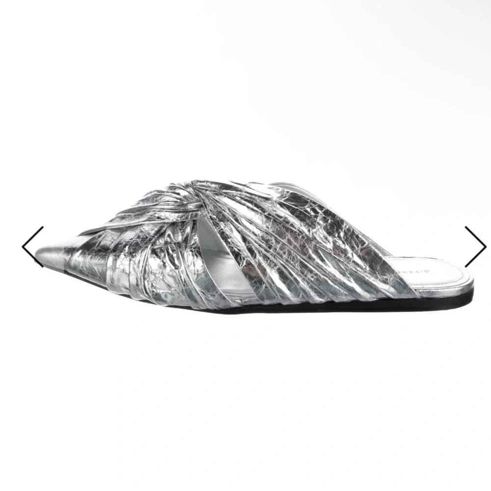 Givenchy Metallic Silver Mules - Picture 2 of 4